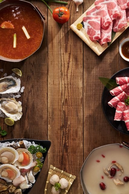 餐桌俯拍