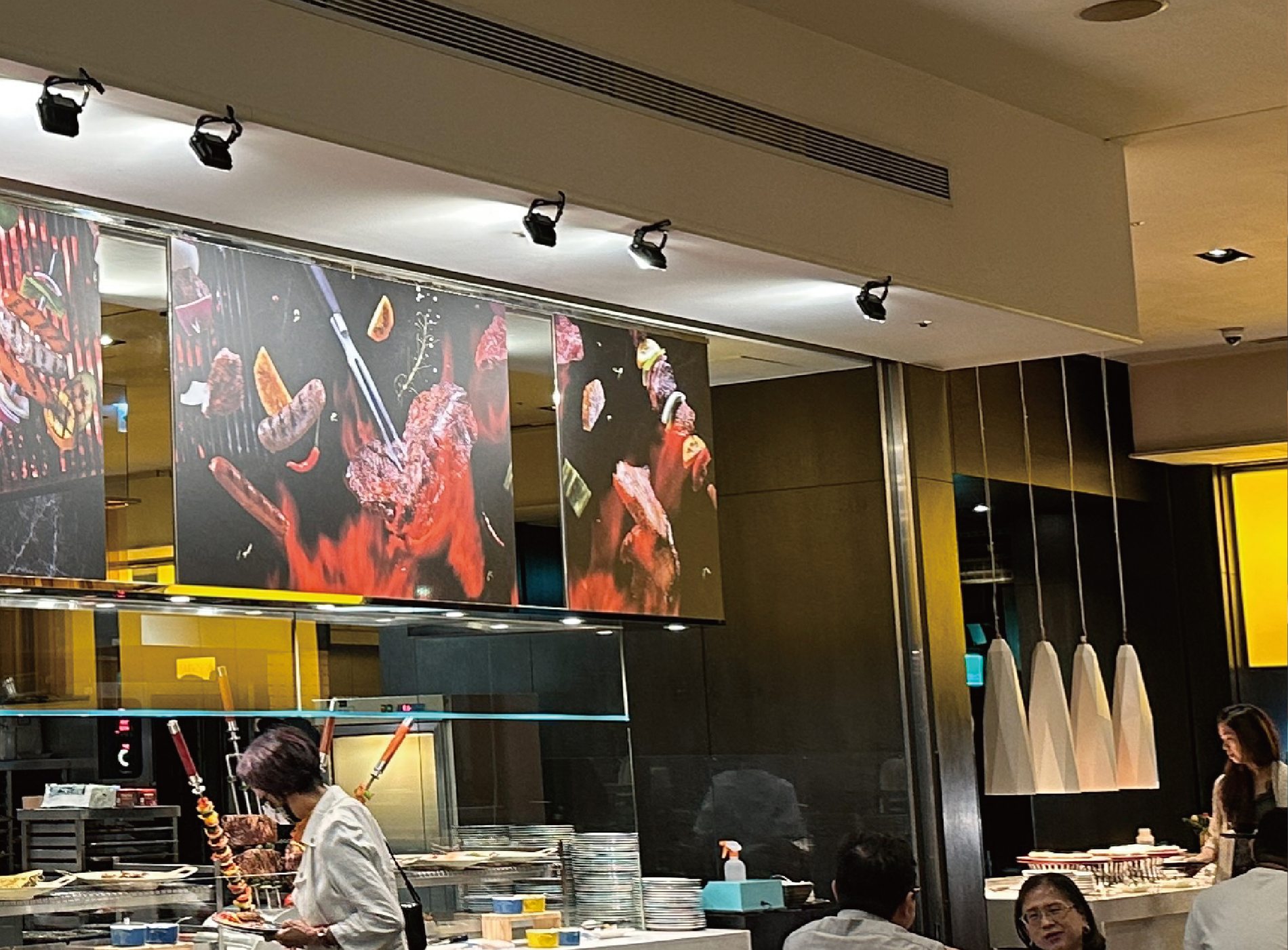原貼文記錄的探索廚房燒烤主視覺展示